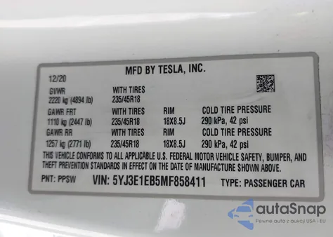 2021 Tesla Model 3 Long Range Dual Motor All-Wheel Drive z USA, uszkodzony, nr VIN 5YJ3E1EB5MF858411